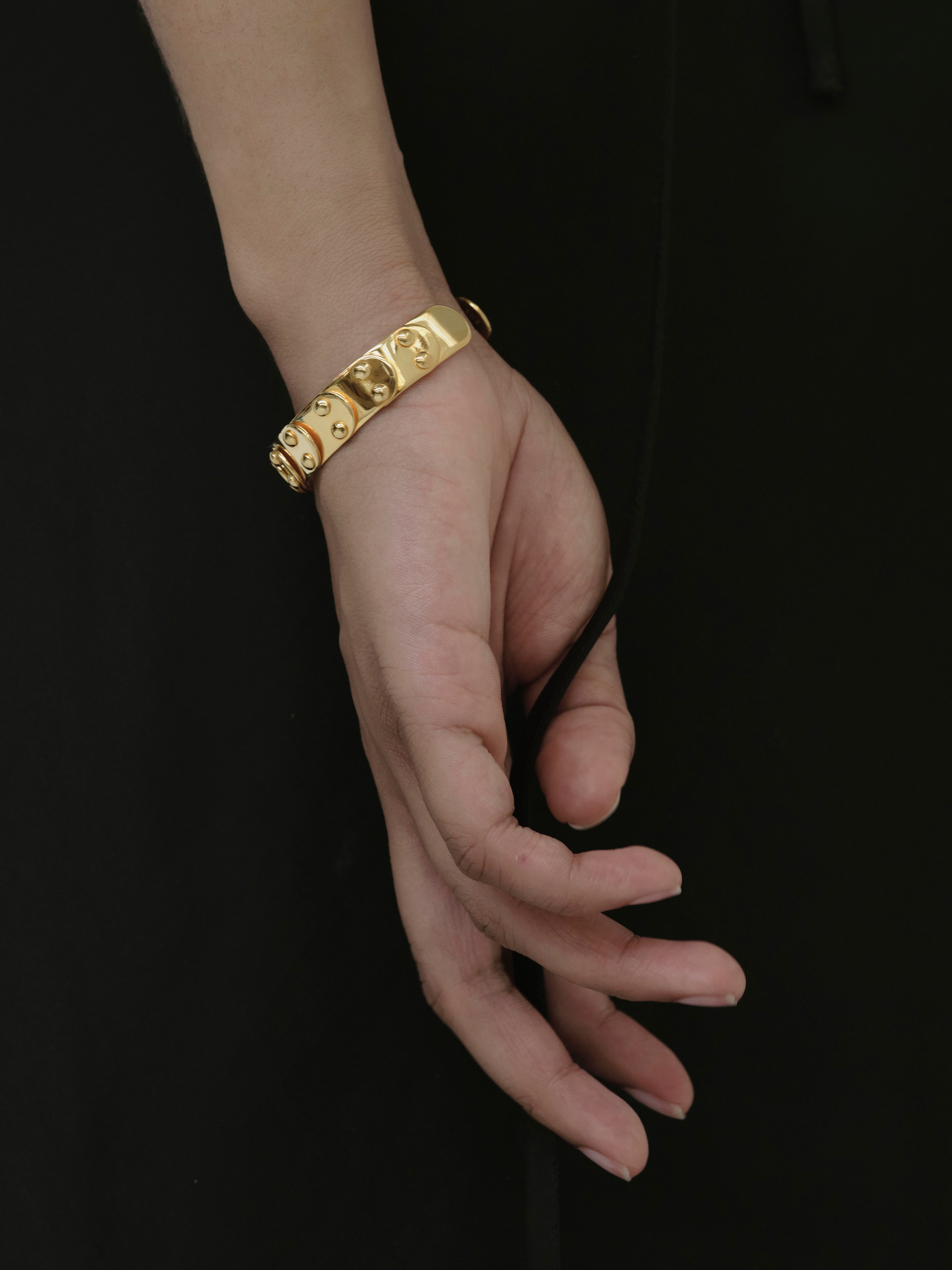 left 0 poppop , bracelet , 24k gold plated