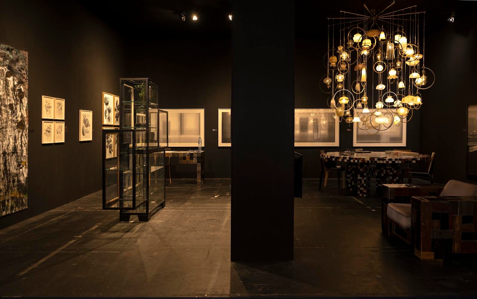 SHOWROOM