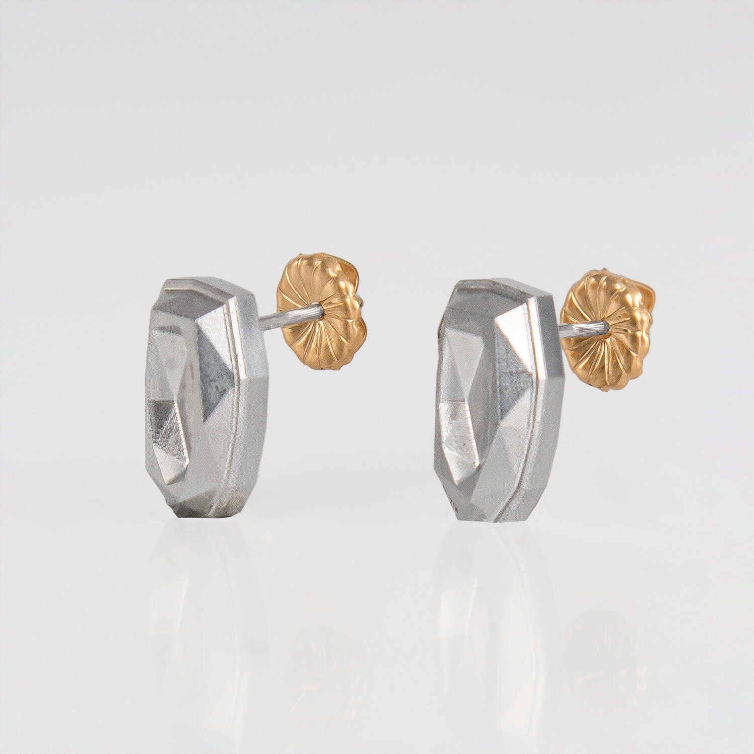 DIAMONDS , BIG , EARRING , SIDE , ALU