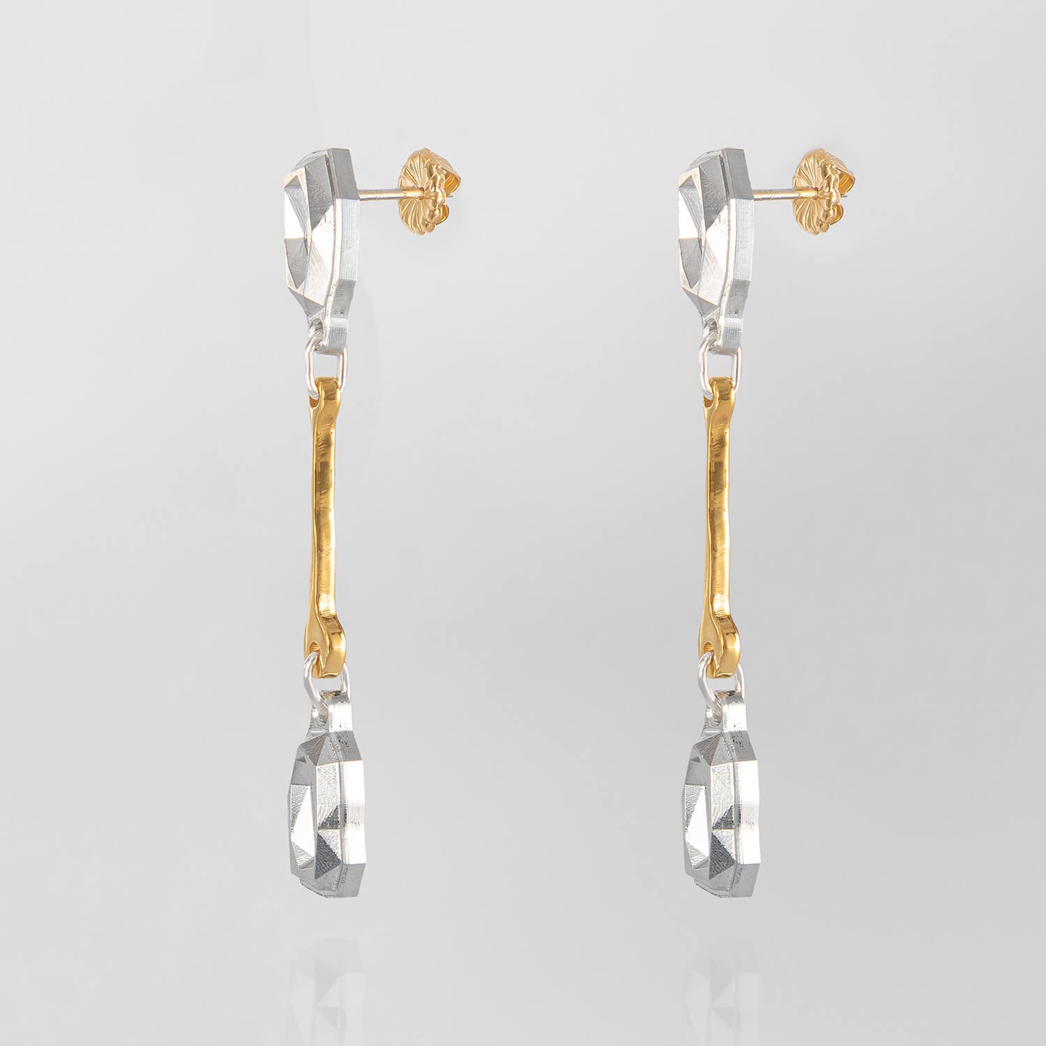 DIAMONDS , EARRING , SIDE , ALU , 24KRTGP