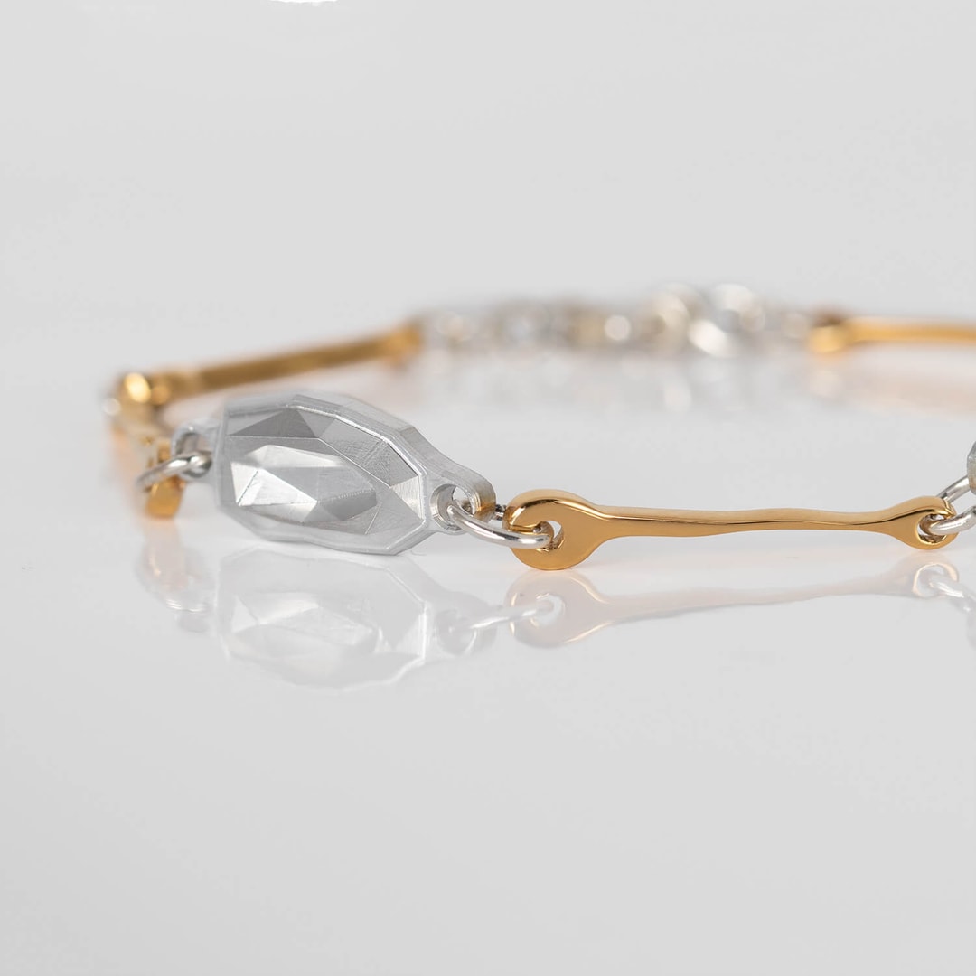 DIAMOND , BONE , BRACELET , FRONT , ALU , 24KRTGP