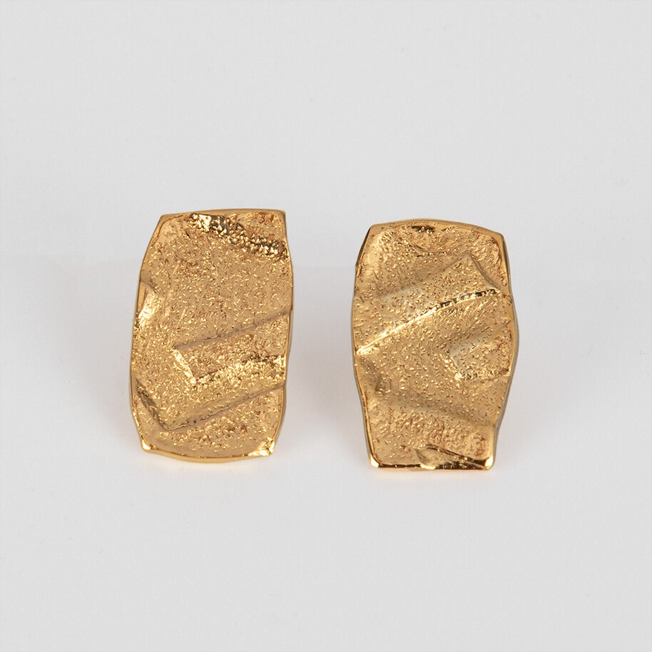 LEFT_R_EARRINGS_FRONT_24KRTGP_LOW