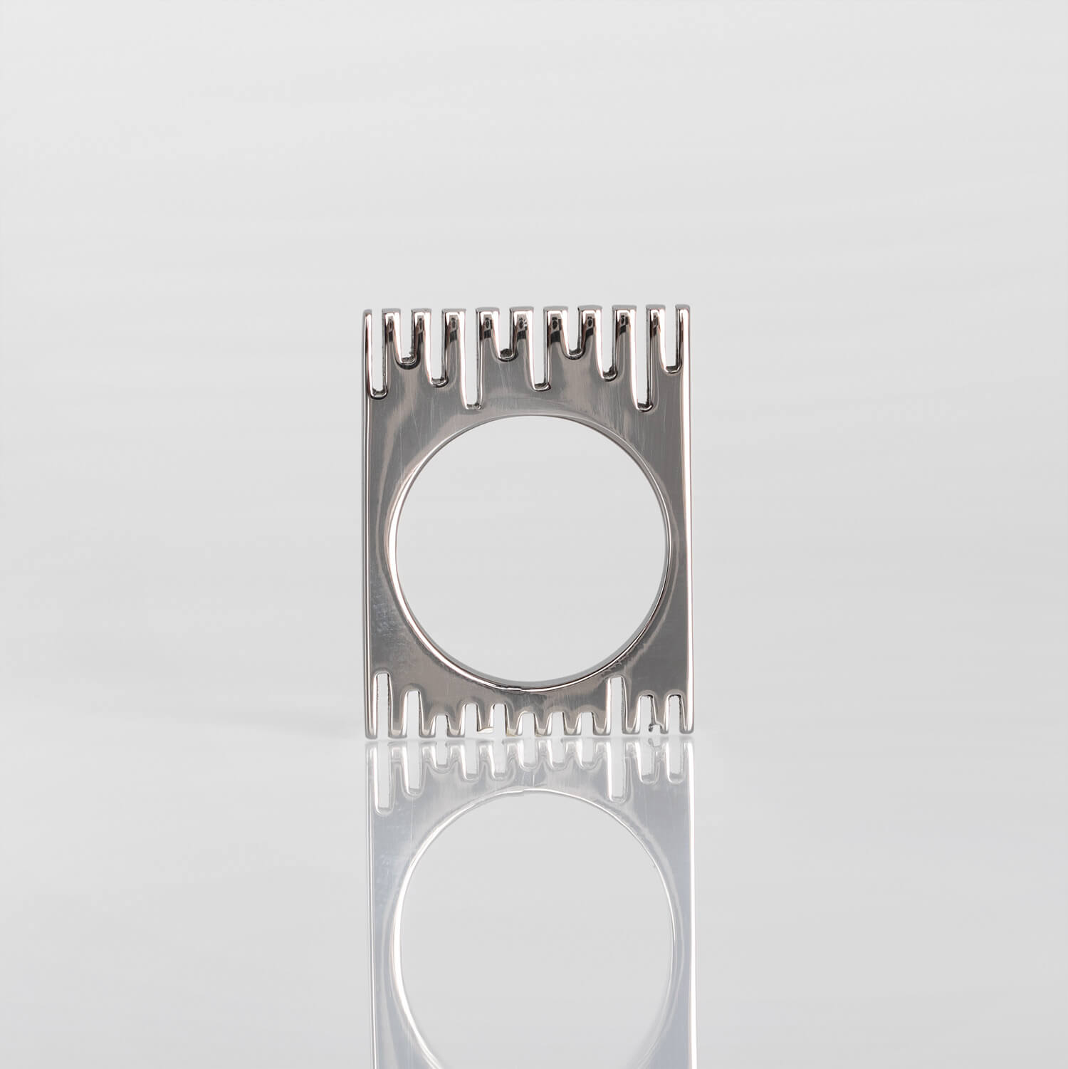 STARR_CASTLE_RING_FRONT_RVS_WEB