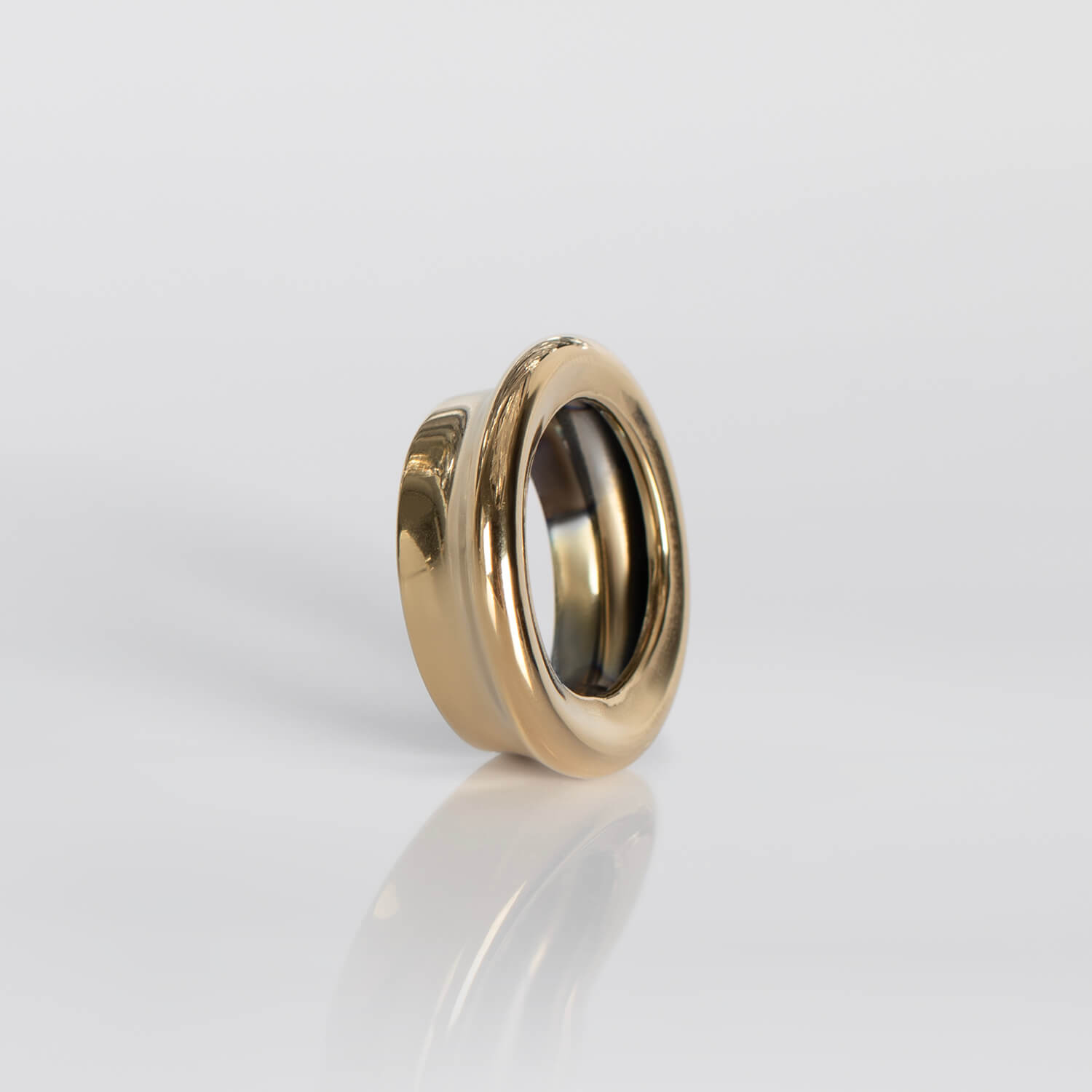 UFO_TOPSMALL_RING_SIDE_GOLPVD