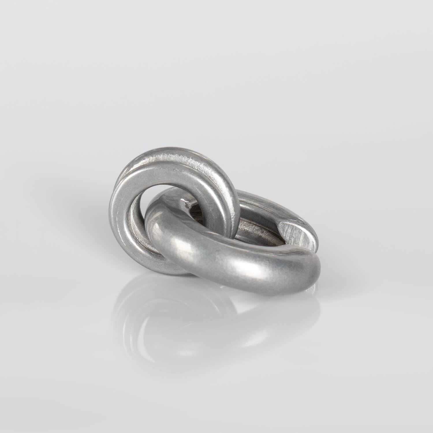 UFO__EARCUFF_SIDE2_ALUMINIUM