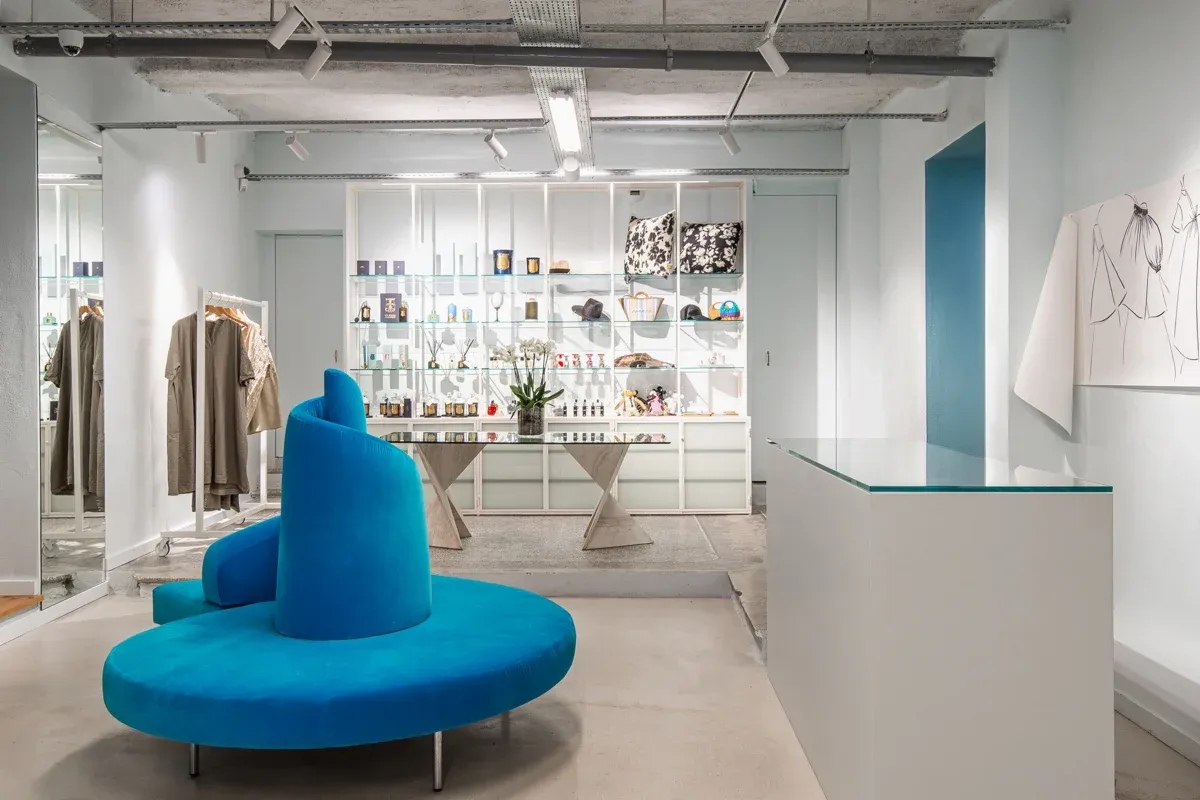 boutique_actuel_b_arles_2.jpg