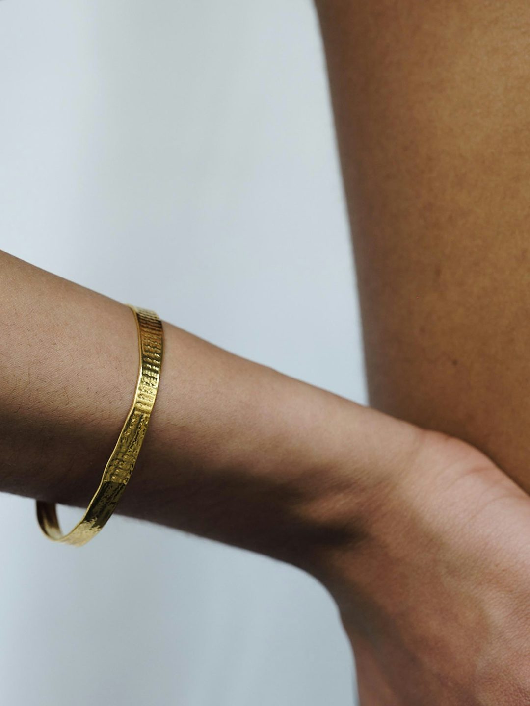 olong small , bracelet , 24k gold plated