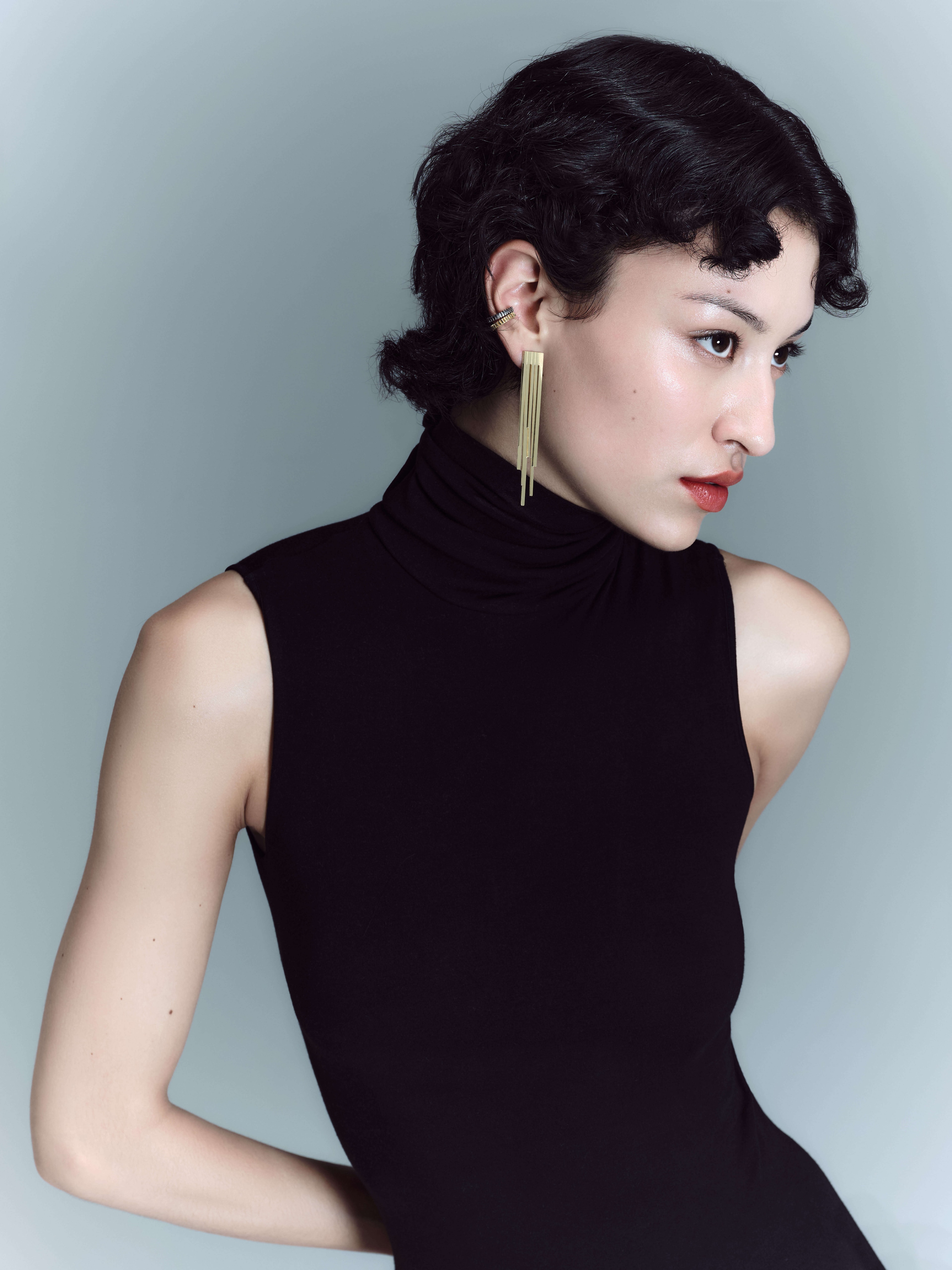 CAMPAGNE_STARR_FALL_EARRINGS_BODY2_WEB