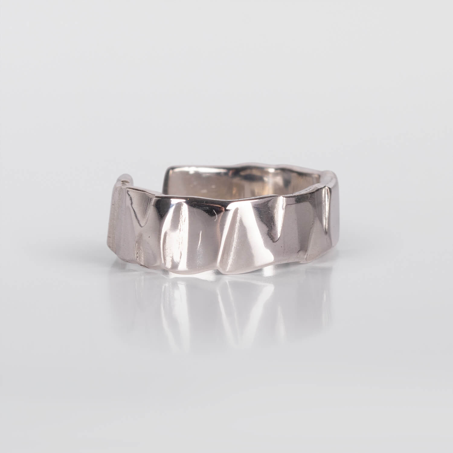 CRAY,WEAVESQUARE,EARCUFF,FREE,SILVER,WEB