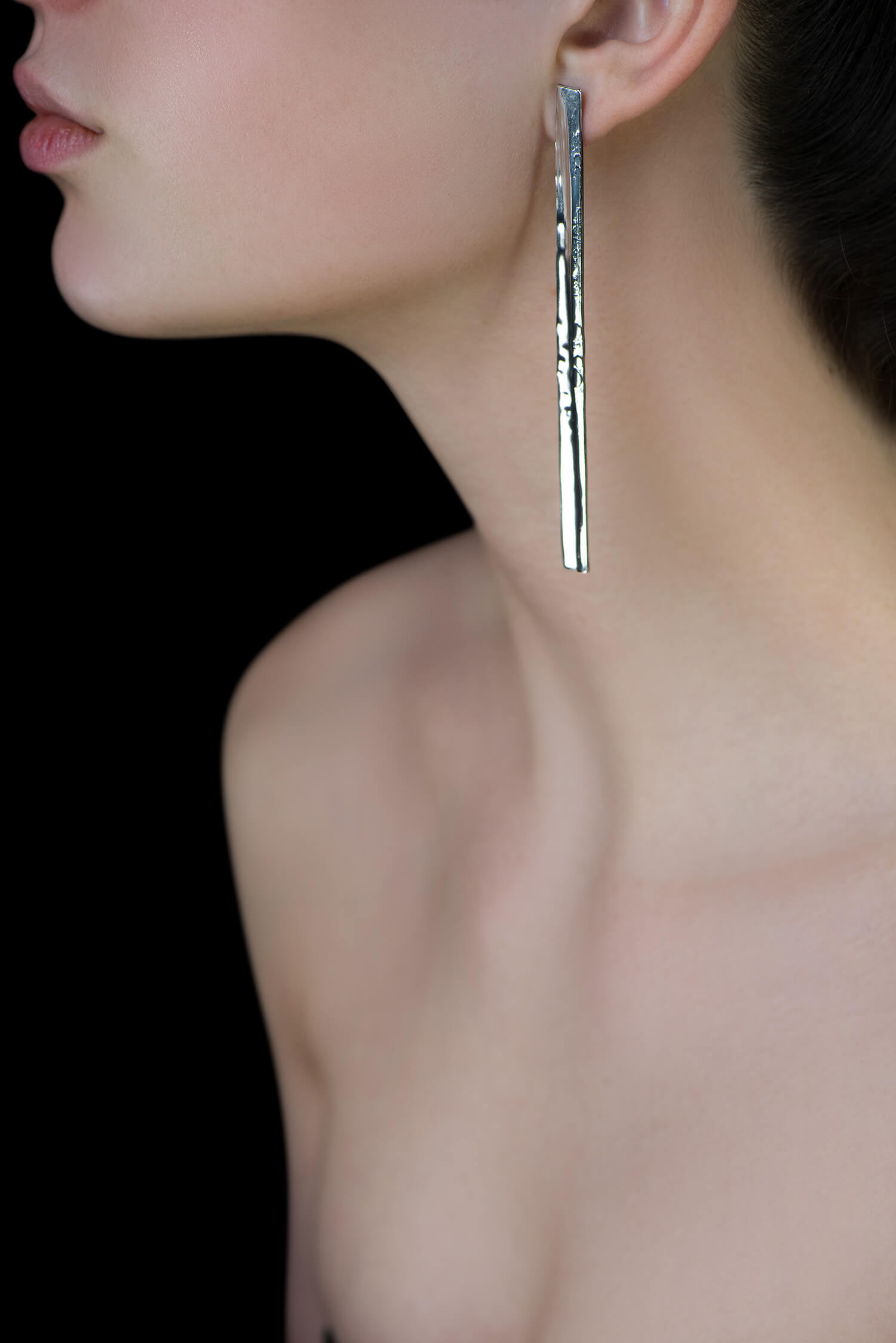 GRAY,LONG,EARRINGS,BODY,SILVER,WEB