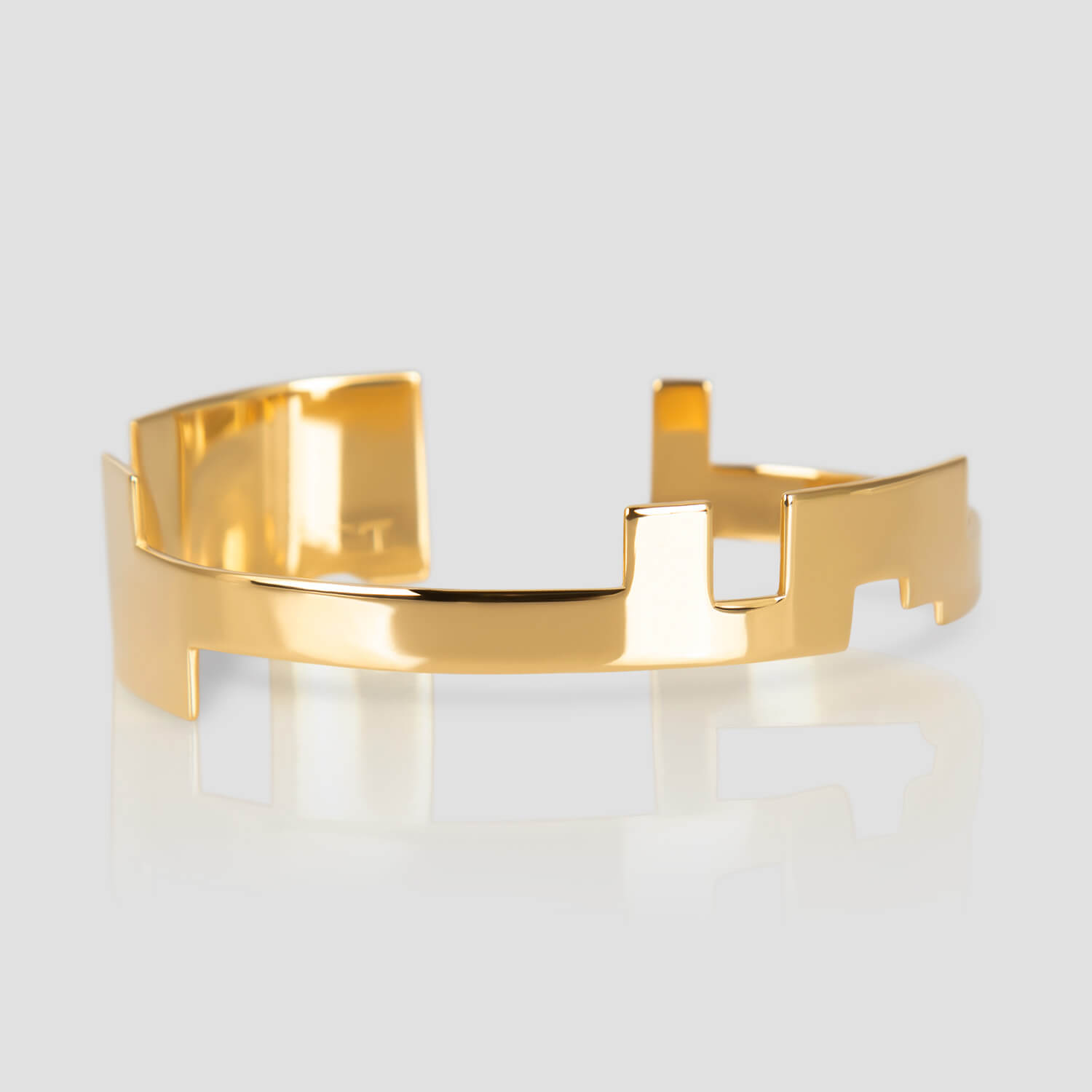 LEFT , SQUARE , SK , BRACELET , FRONT , 24KRTGP