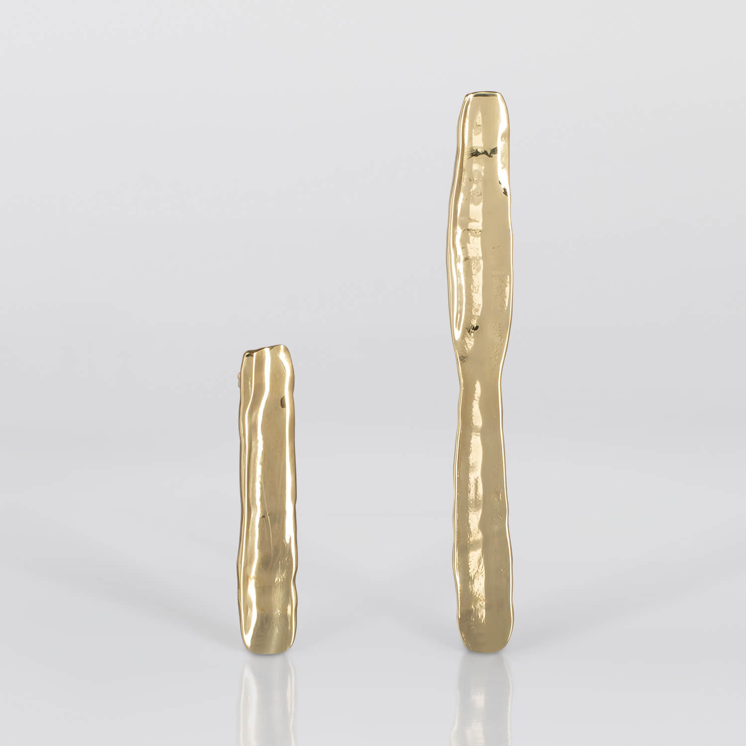 MIRR_RECTANGLE_L_EARRINGS_FRONT_BRASS_WEB.jpg