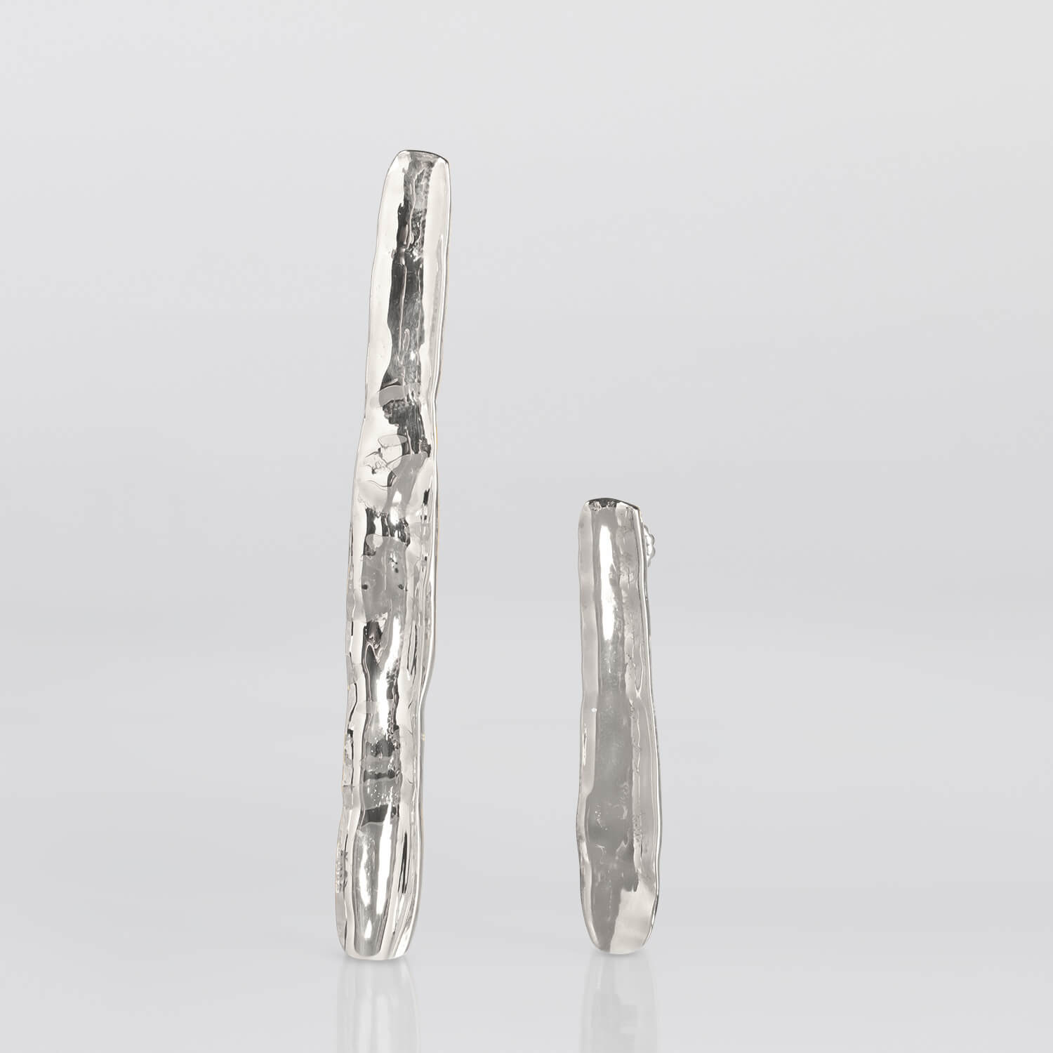 MIRR_RECTANGLE_L_EARRINGS_FRONT_SILVER_WEB.jpg