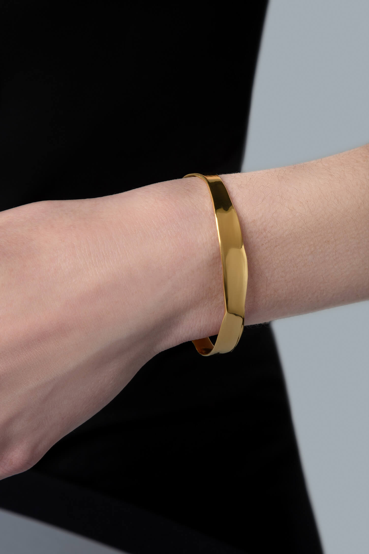 OLONG,FLOW,BRACELET,BODY,24KRTGP,WEB