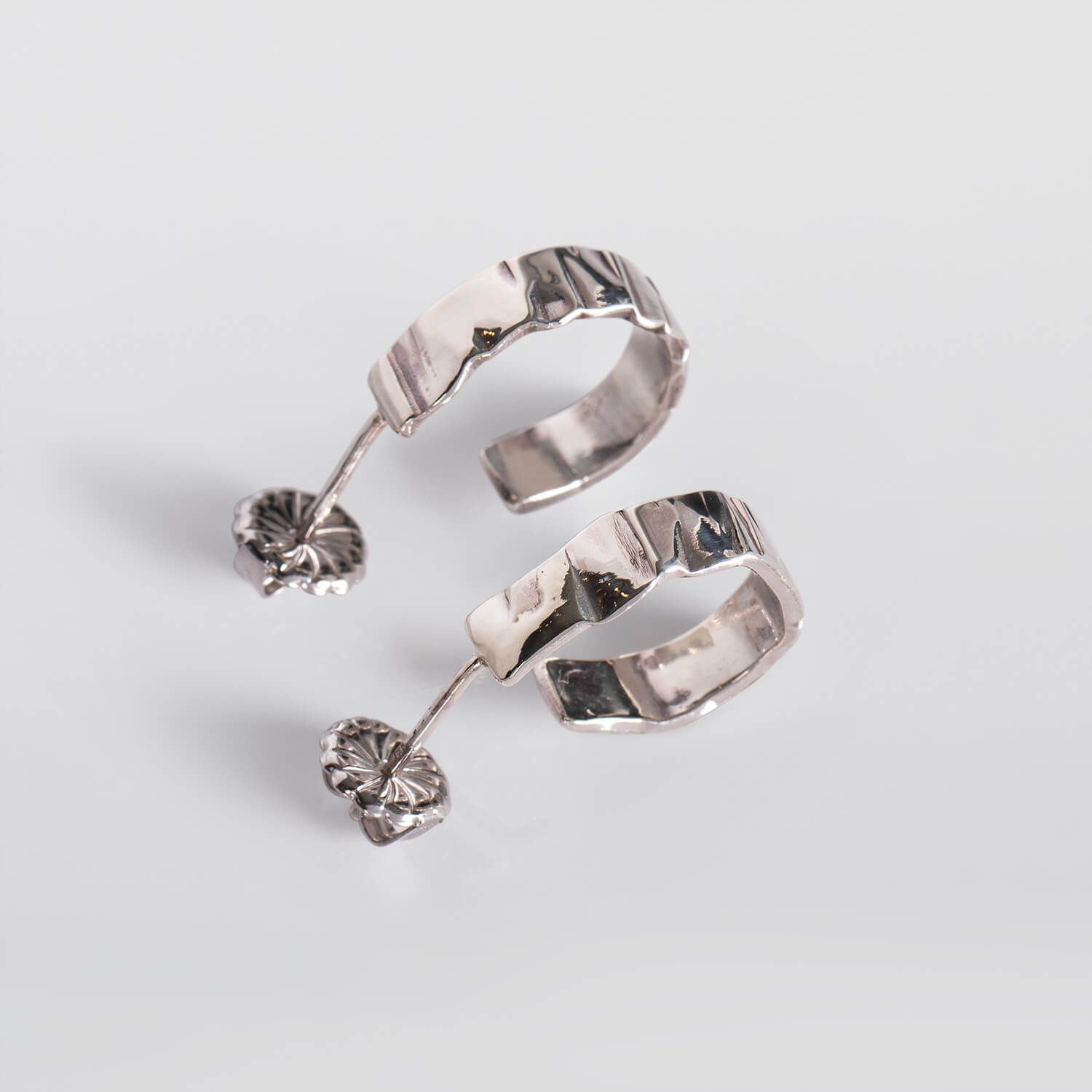 GRAY_LOOPSSS_EARRINGS_FREE_SILVER_3
